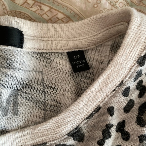 ATM leopard top - Picture 2 of 3